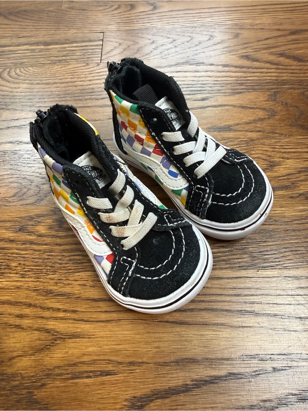 Vans Kids Rainbow Checkerboard Sk8-Hi Zip Toddler Sneakers Black Size 4